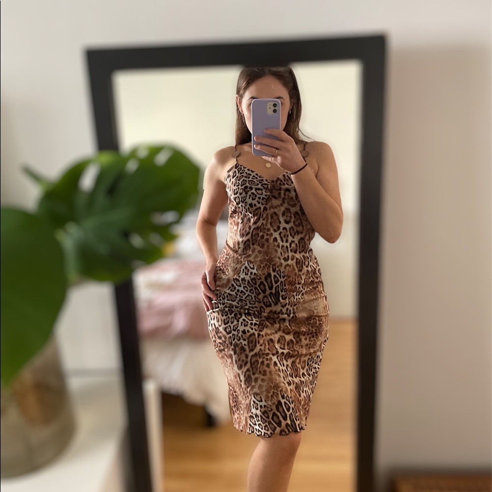 Super trendy leopard print dress